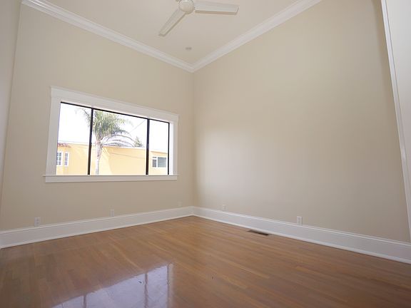 4th image of 601 Rhode Island St #601