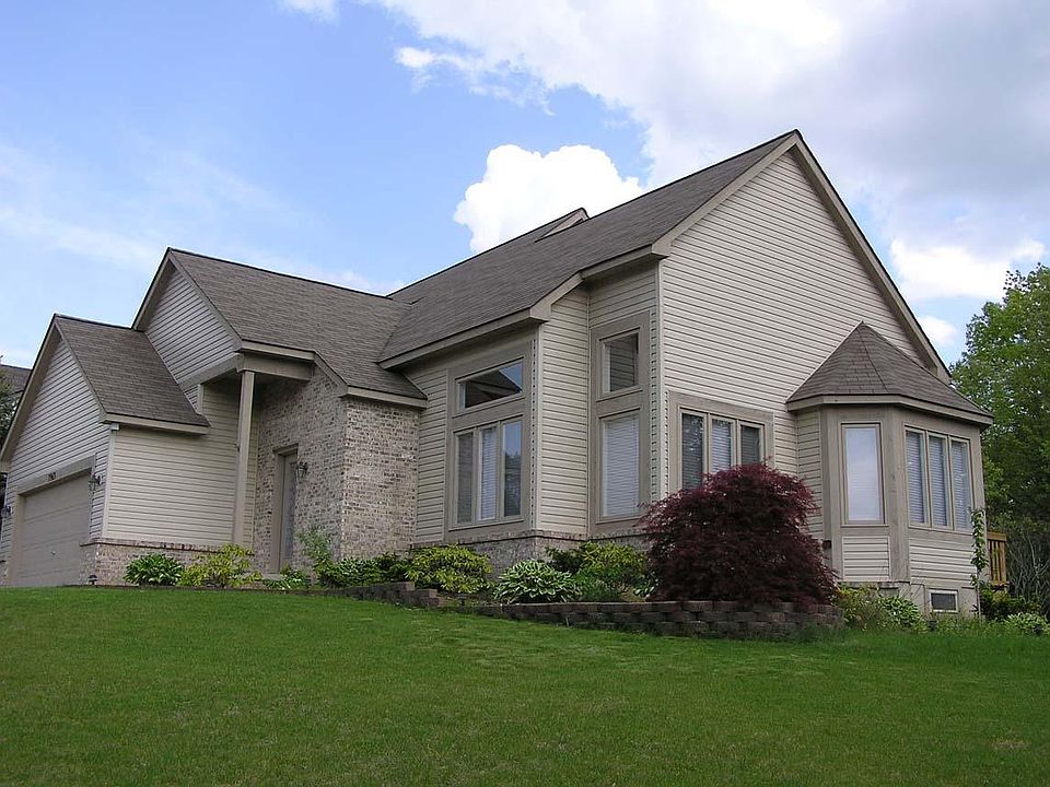 1st image of 7963 Hoffman Dr