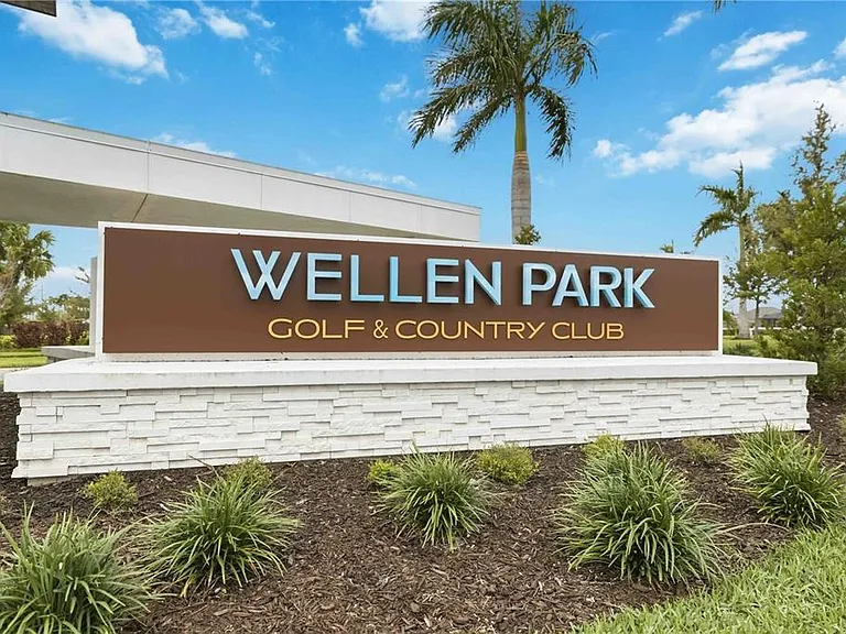 12240 Wellen Golf St #208 — Photo 2