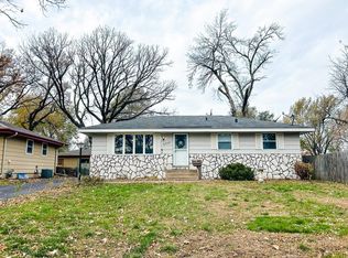 5555 Welcome Ave N, Crystal, MN 55429