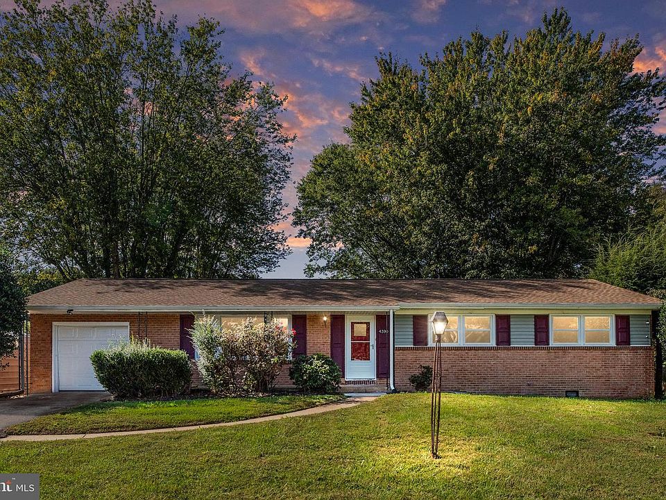 1st image of 4390 Danube Dr