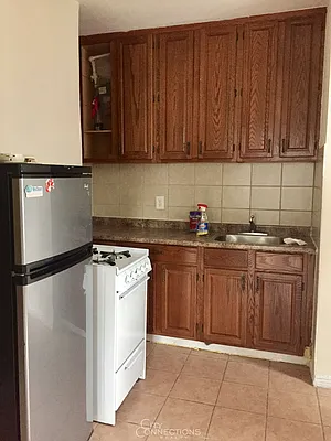 Rented by City Connections Realty | media 25