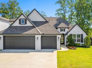 11919 S 68th East Ave, Bixby, OK 74008