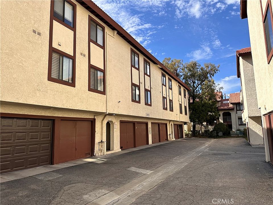 1st image of 28025 Sarabande Ln Unit 1213