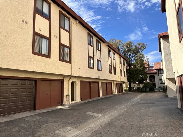 28025 Sarabande Ln Unit 1213, Santa Clarita, CA 91387