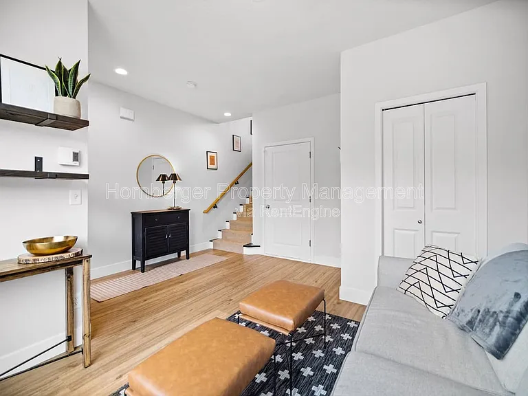 2325 W Bridge Ave — Photo 18