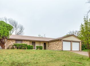 6905 Winifred Dr, Fort Worth, TX 76133