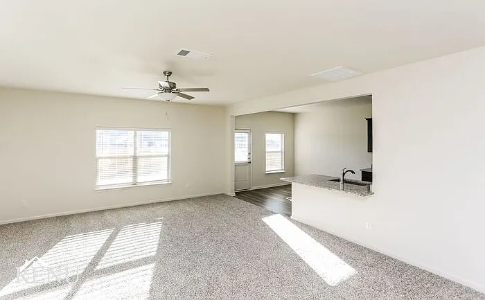 308 Micah Ln — Photo 7