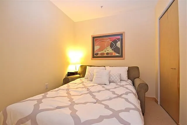 309 W Washington Ave #213 — Photo 38