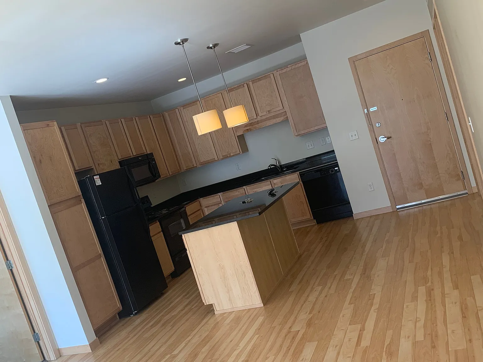 Marks Apartments — Photo 4