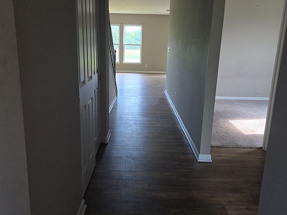 3rd image of 6011 Aspen Meadow Dr