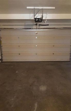 4th image of 1112 S Cypress Ave APT 37