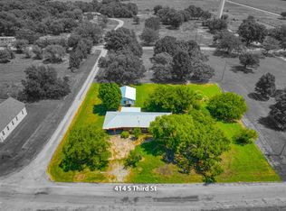 414 S 3rd St, Byars, OK 74831