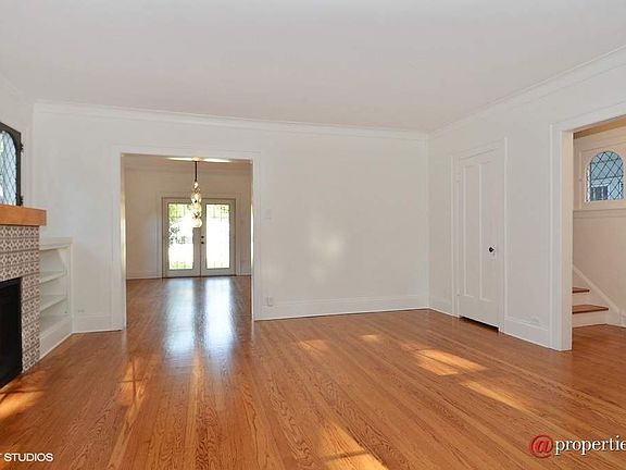 Living Room / Dining Room