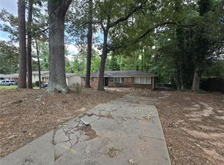 2094 Shamrock Dr, Decatur, GA 30032