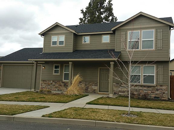 2nd image of 20582 SE Goldenrod Ln