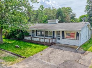 254 Kensington Rd, Vermilion, OH 44089