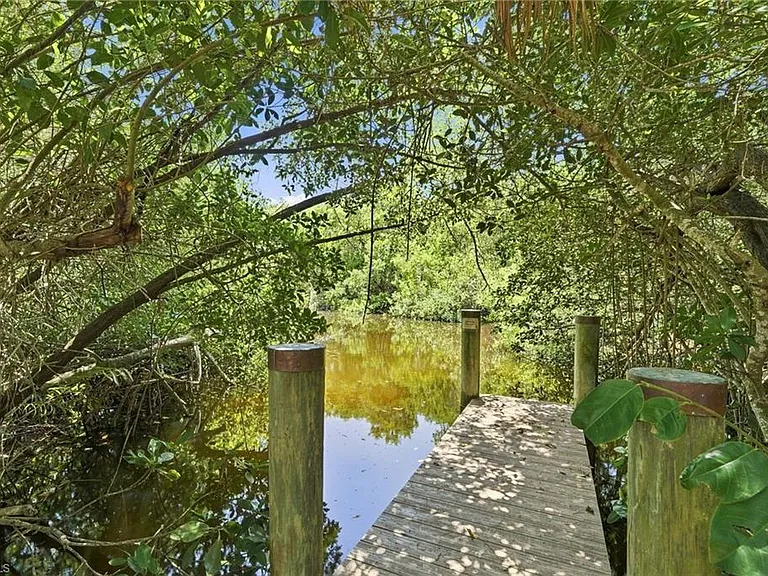 25925 Pebblecreek Dr — Photo 39