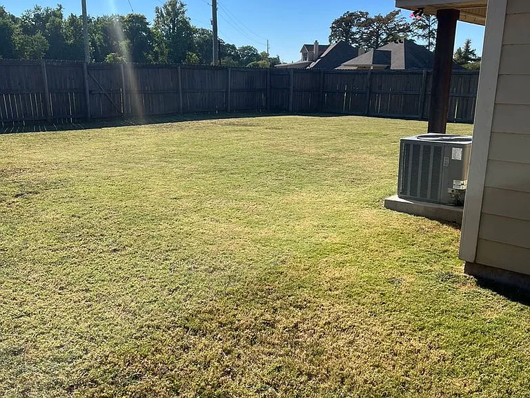 419 Jordan Dr — Photo 24