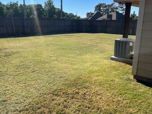 419 Jordan Dr, Bossier City, LA 71112