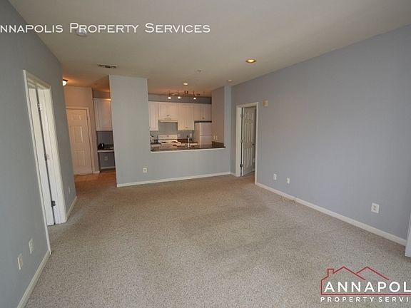 5th image of 56 Regatta Bay Ct APT 325