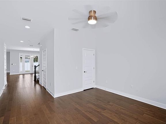 4th image of 3022 W GRAY STREET