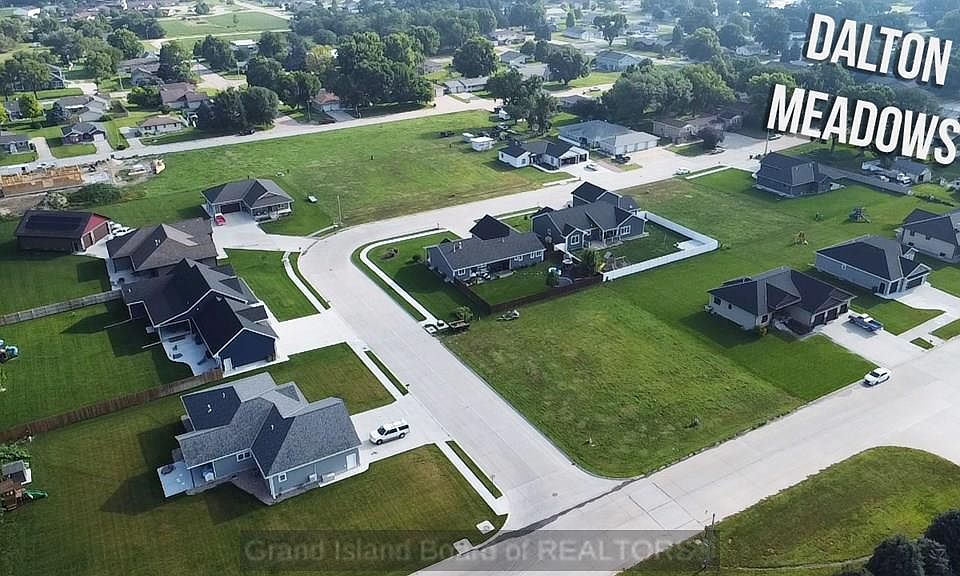 2nd image of 17 Howard Ave