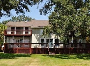 4477 Soundside Dr, Gulf Breeze, FL 32563