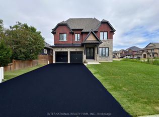 670 Park Rd #1, Innisfil, ON L9S2E1