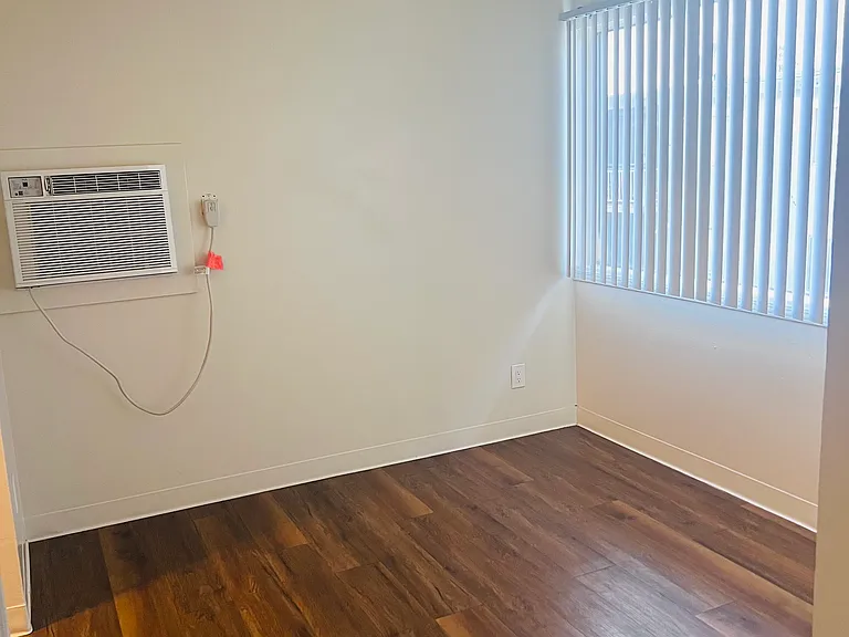 1050 Clark Ave #2 — Photo 6