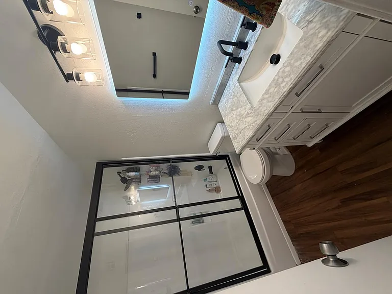 1600 E Laguna Dr — Photo 1