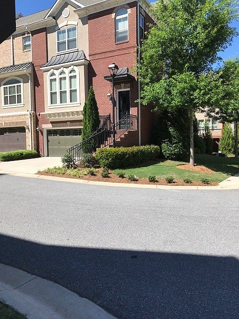 2nd image of 942 Delaronde Ct