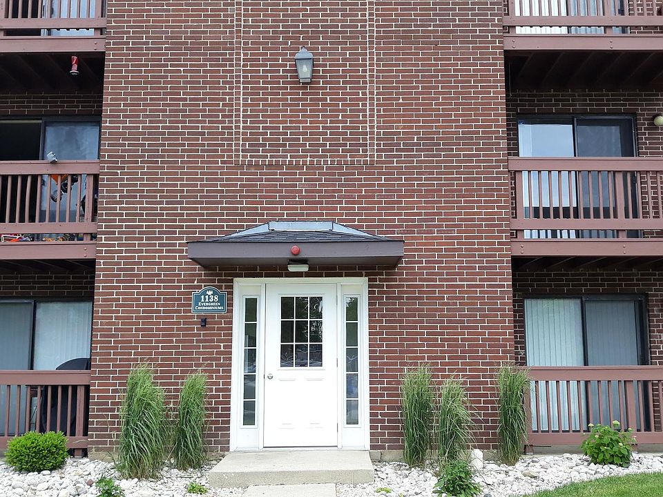 1st image of 1138 Cedar St APT 2B
