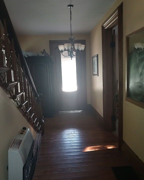 1st image of 19 W Xenia St