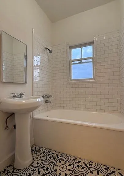 2795 W 8th St #406 — Photo 10
