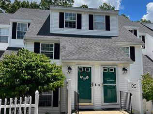 13 Berrington Rd, Leominster, MA 01453