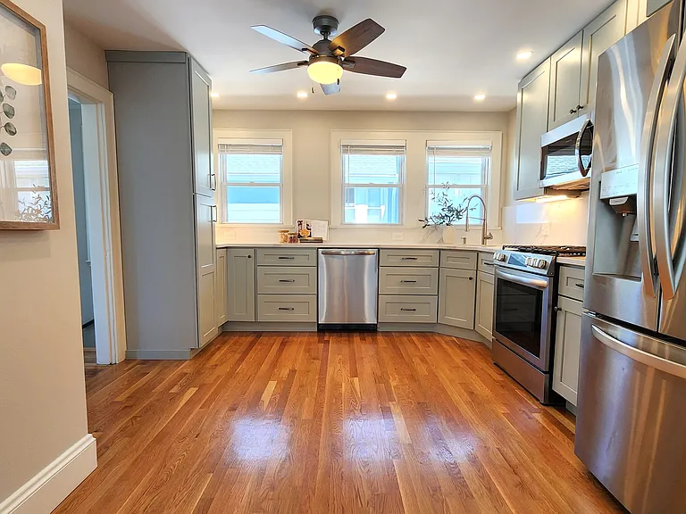 39 Puritan Rd — Photo 7