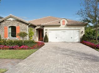 9422 Greenleigh Ct, Naples, FL 34120