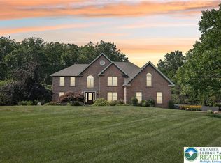 3071 Jordan Rd, Orefield, PA 18069