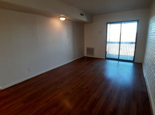 1407 Pickett St #B-6, Radford, VA 24141