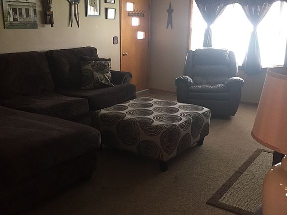5th image of 5926 Mann St
