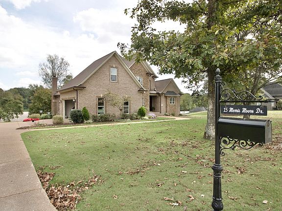 2nd image of 15 Morris Moore Dr