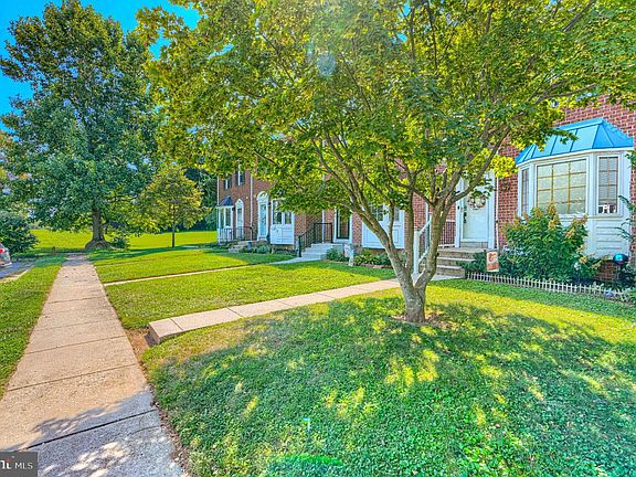 3rd image of 26 Stoneway Pl