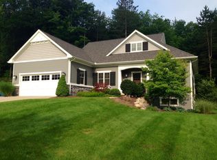4709 Firefly Dr NE, Grand Rapids, MI 49525