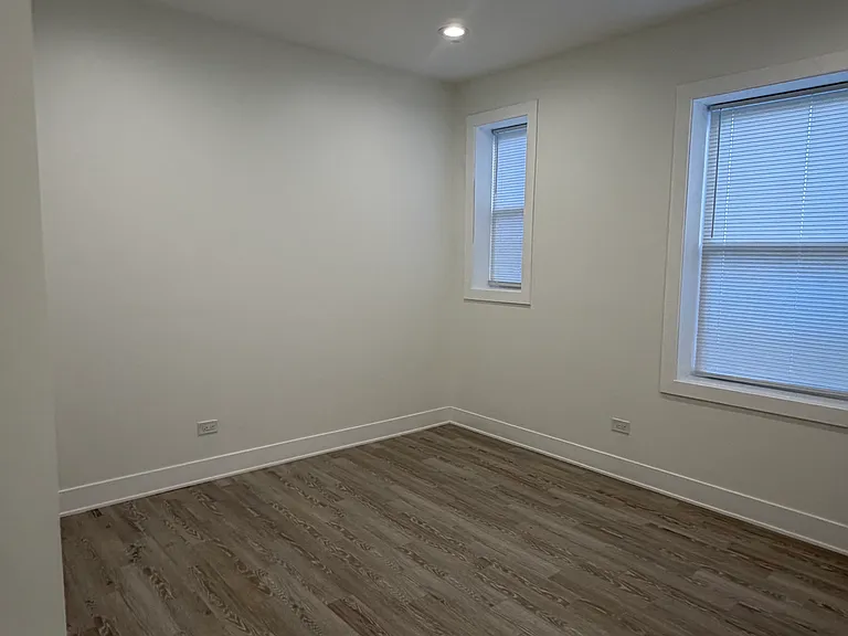 1546 W Arthur Ave #4 — Photo 10