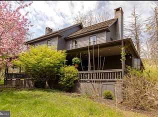80 Red Cliff Rd, Upper Black Eddy, PA 18972