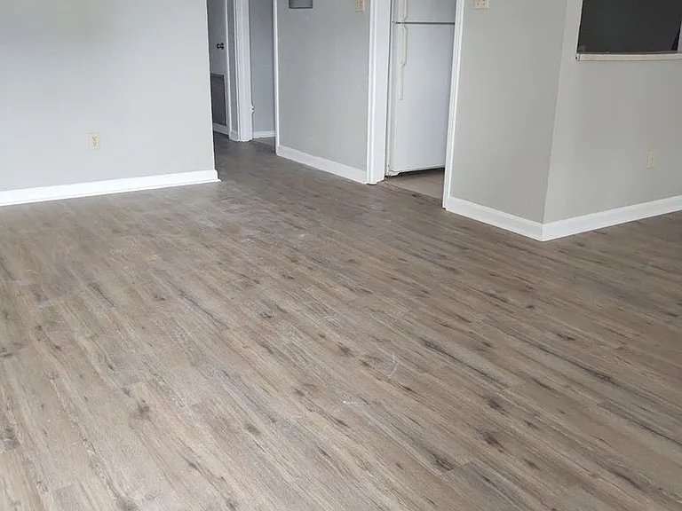 600 Rim Rd — Photo 2