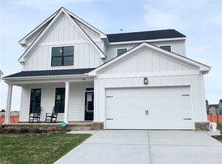 106 Station Dr, Suffolk, VA 23434