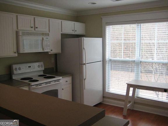 5th image of 1035 Barnett Shoals Rd APT 223