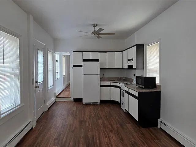 1 bed, 1.0 bath, 500 sqft, $2,600 — Photo 2